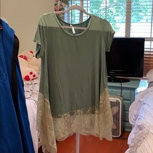 Short sleeve spring/summer shirt